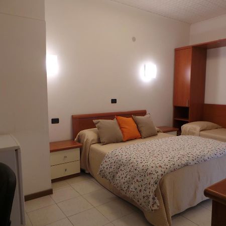 Hotel Europa Albissola Marina Extérieur photo