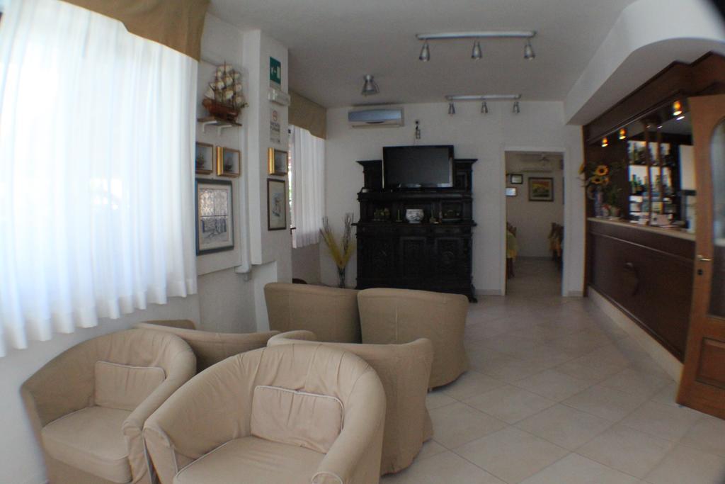 Hotel Europa Albissola Marina Extérieur photo