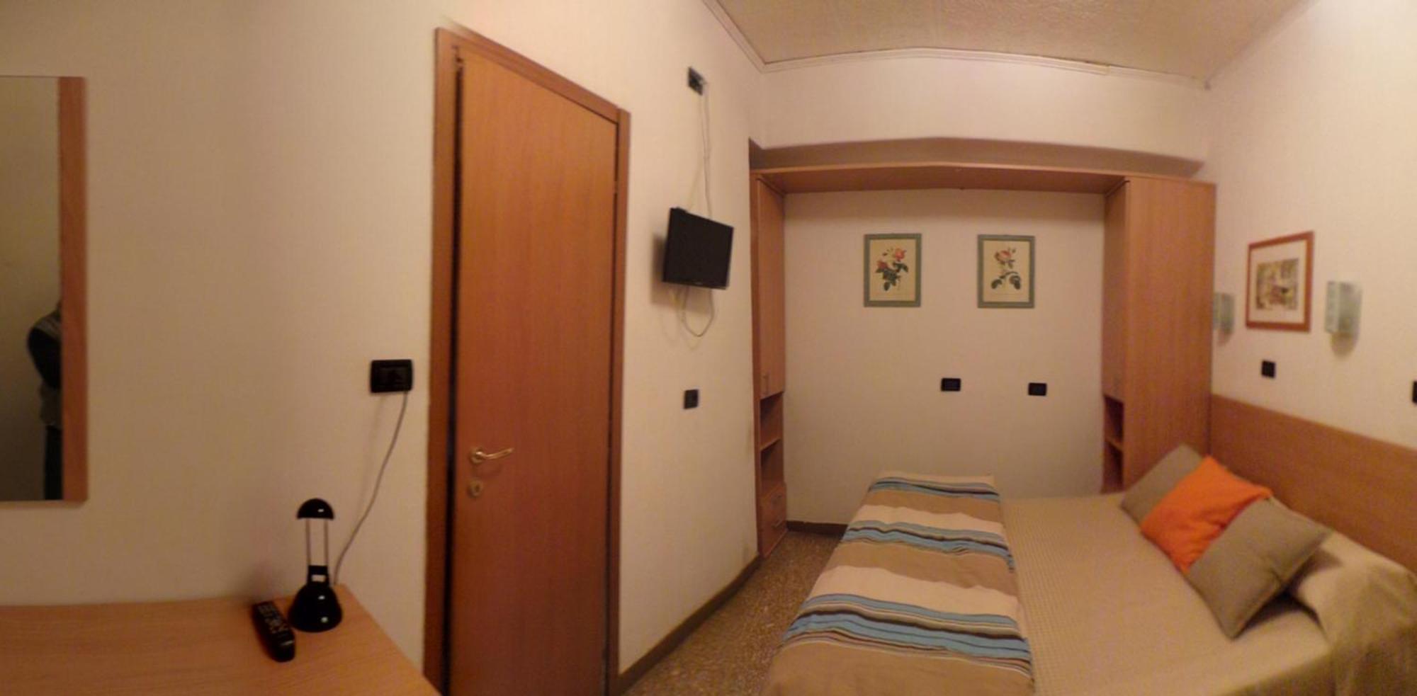 Hotel Europa Albissola Marina Extérieur photo