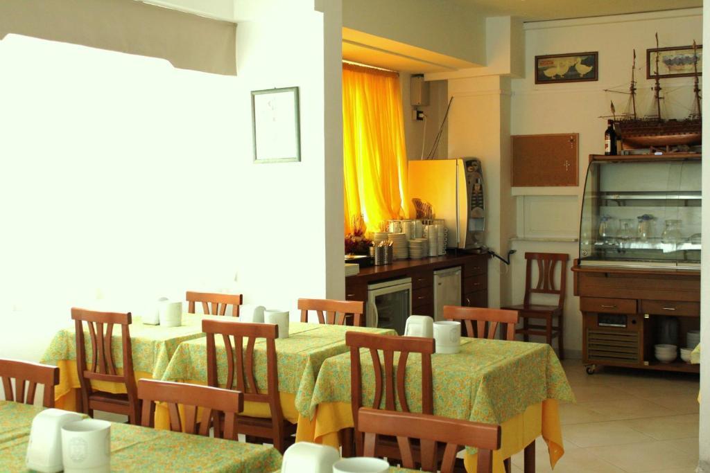 Hotel Europa Albissola Marina Extérieur photo