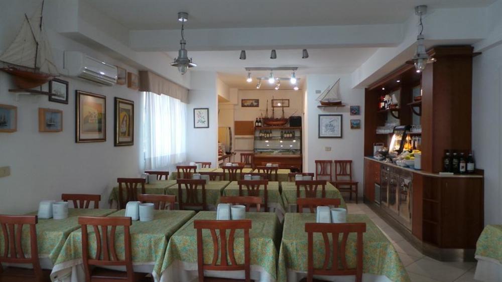 Hotel Europa Albissola Marina Extérieur photo