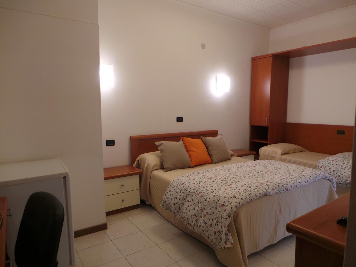 Hotel Europa Albissola Marina Extérieur photo