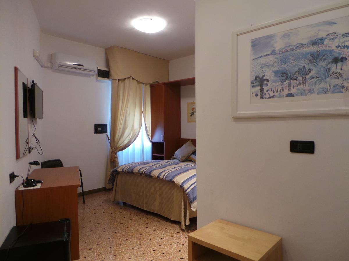 Hotel Europa Albissola Marina Extérieur photo